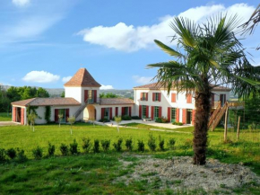 Grande Villa à Villeneuve-sur-Lot avec Piscine Privée